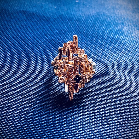 Custom Design Cocktail Ring - Picture 2 of 10